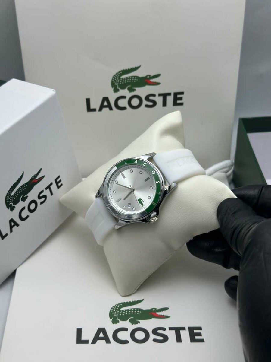 Montre lacoste