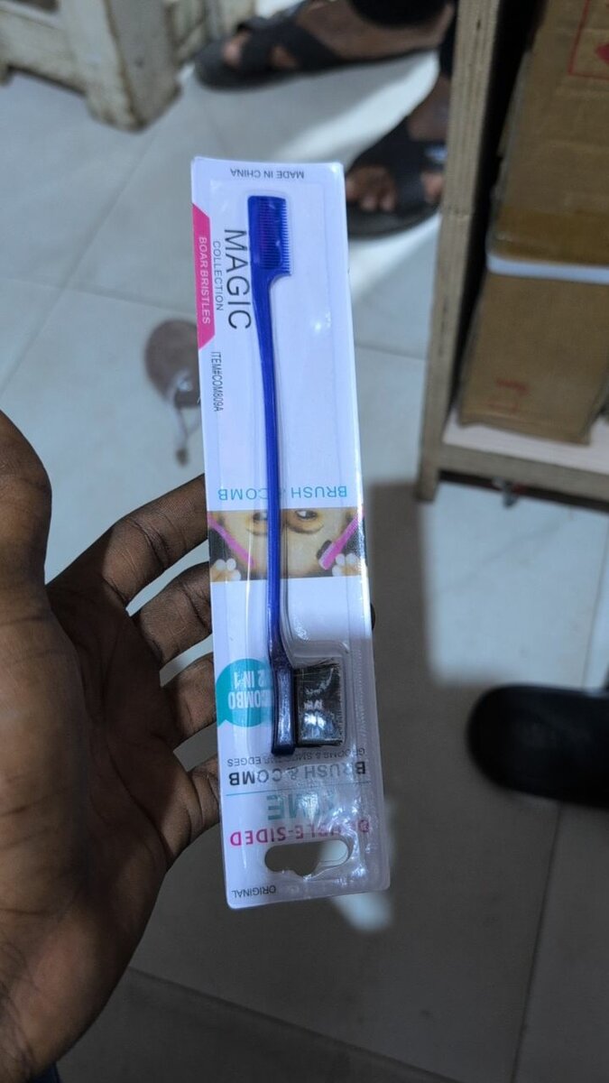 Dual-Ended Edge Brush Comb