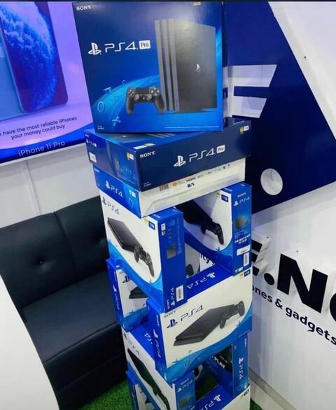 PlayStation PS4Fat