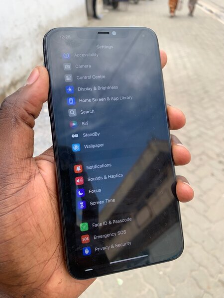 iPhone 11 Pro Max 64gb - 256gb