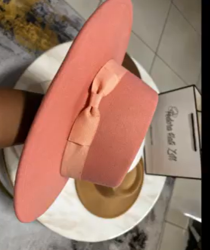 Chapeaux drapés pour femmes