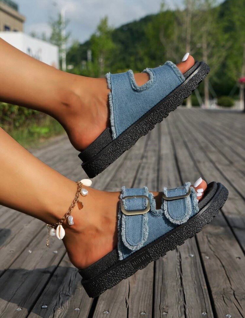 Sandales Claquettes en Jean