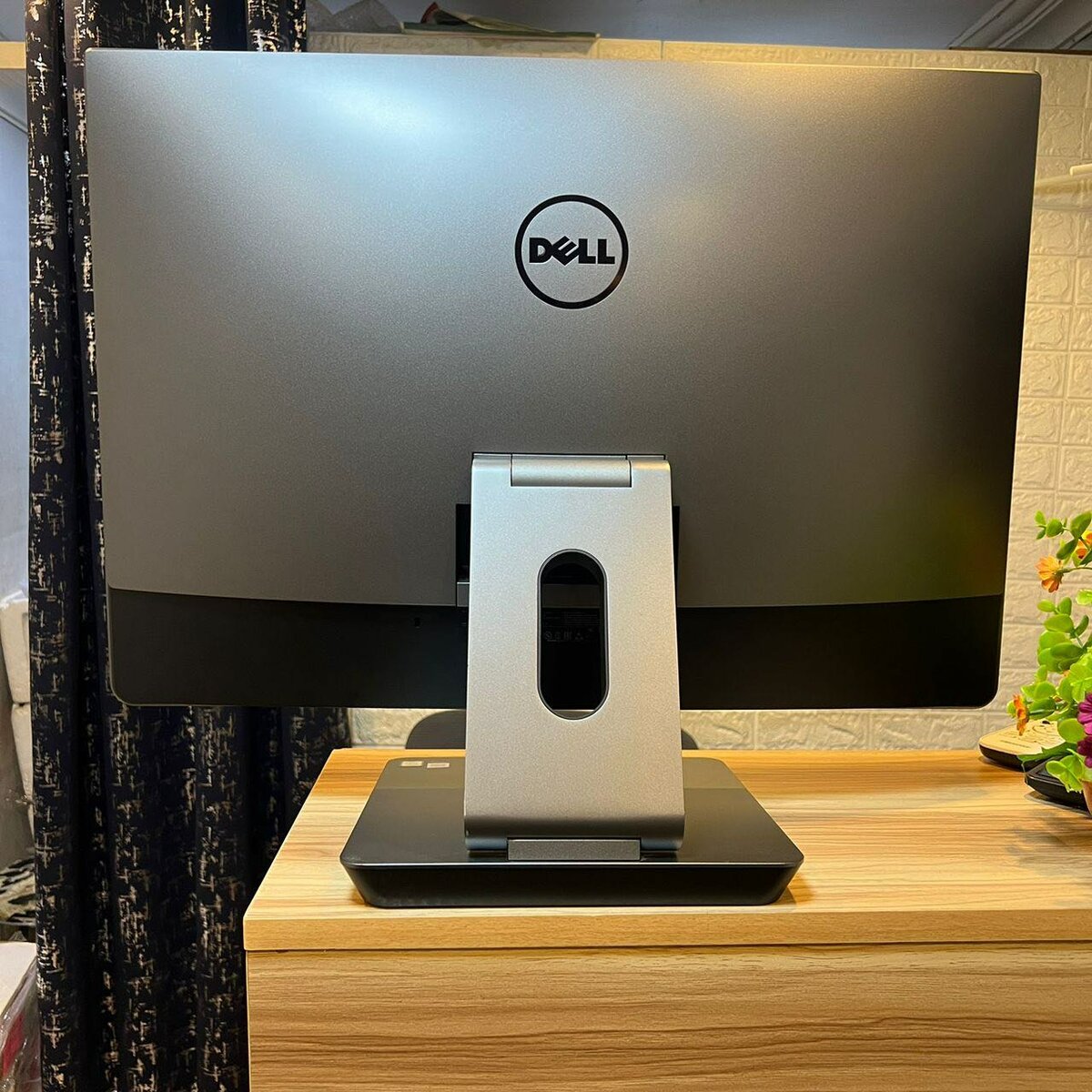 Dell Precision 5720 All in One Pc