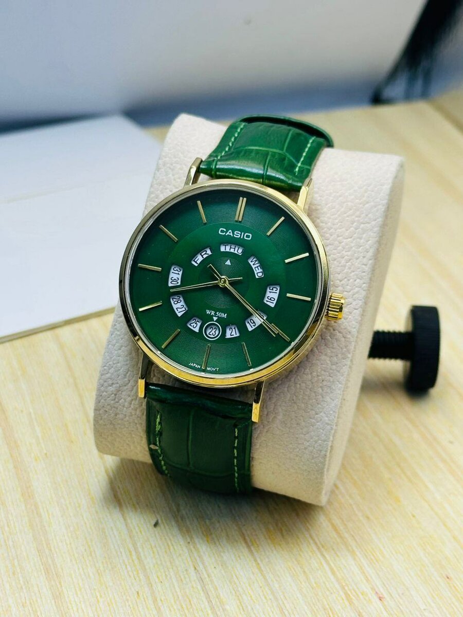 Montre Casio Élégante