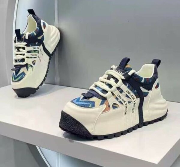 Baskets colorées tendance