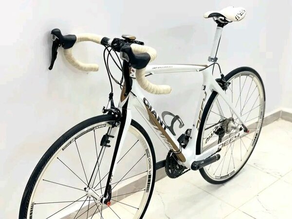 Vélo de route haut de gamme