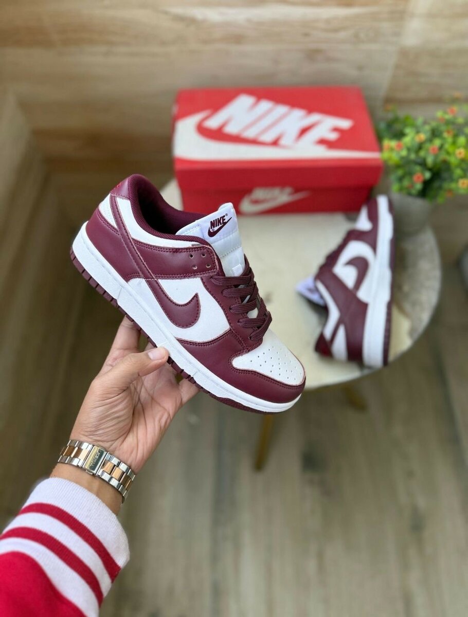 NIKE SB CLASSIC