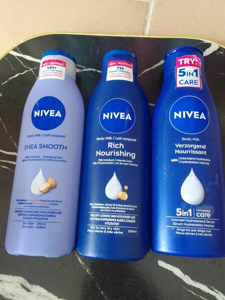 NIVEA Lait Corporel Hydratant