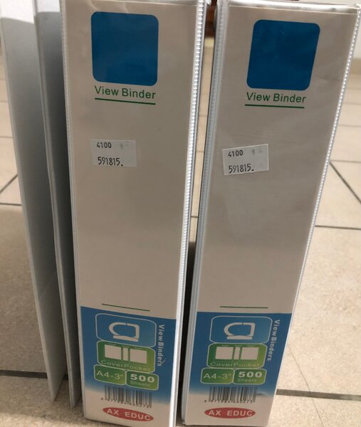 Classeur à anneaux A4 robuste