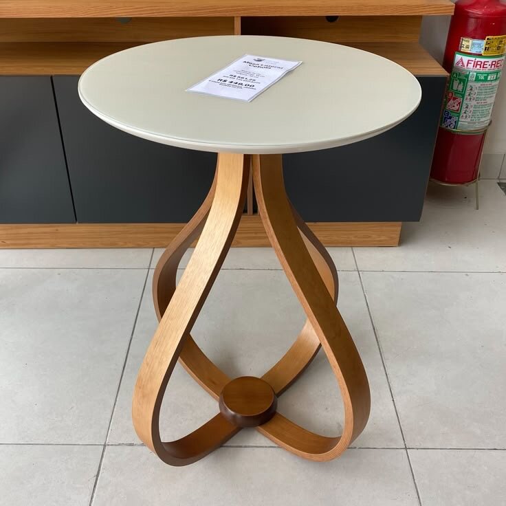 Table basse design en bois