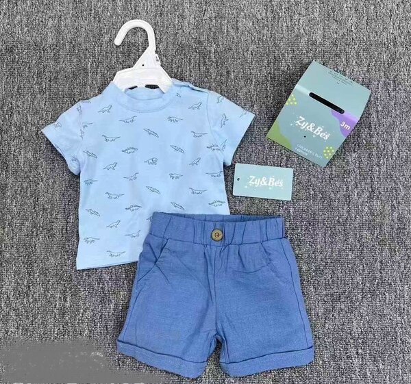 Ensemble Bébé T-shirt + Short