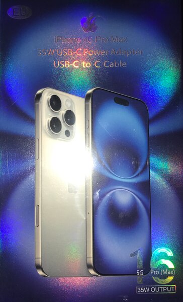 iPhone 15 Pro Max avec adaptateur 35W