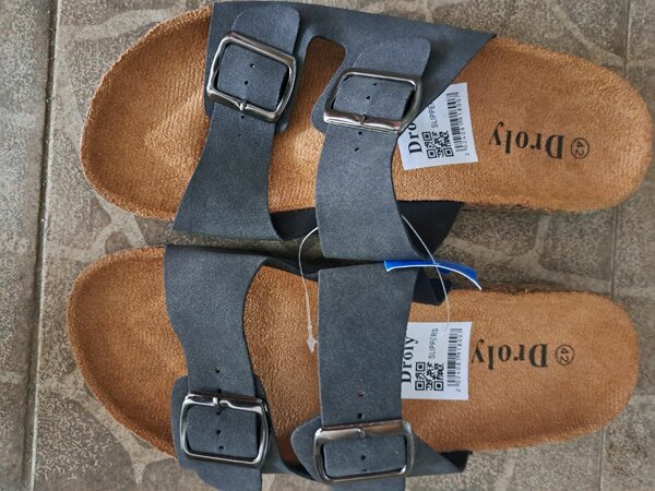 Sandales