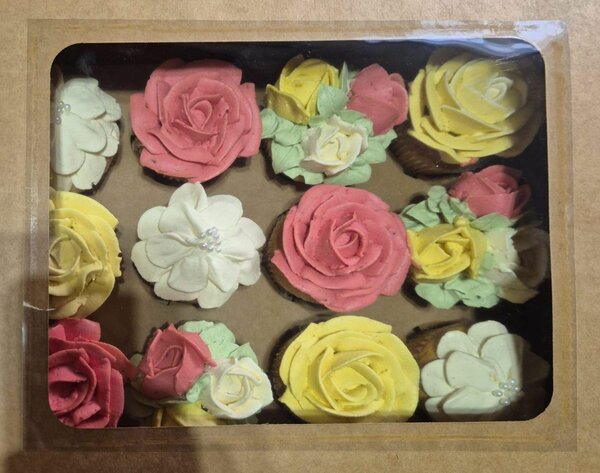 Cupcakes fleuris assortis