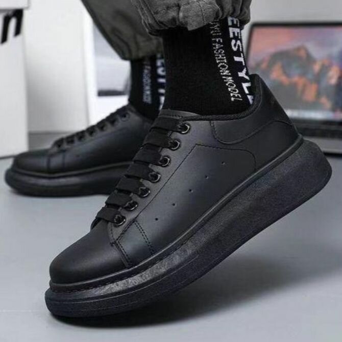 Baskets noires tendance homme