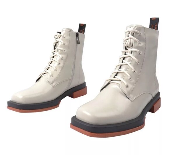 Ботинки из натуральной кожи