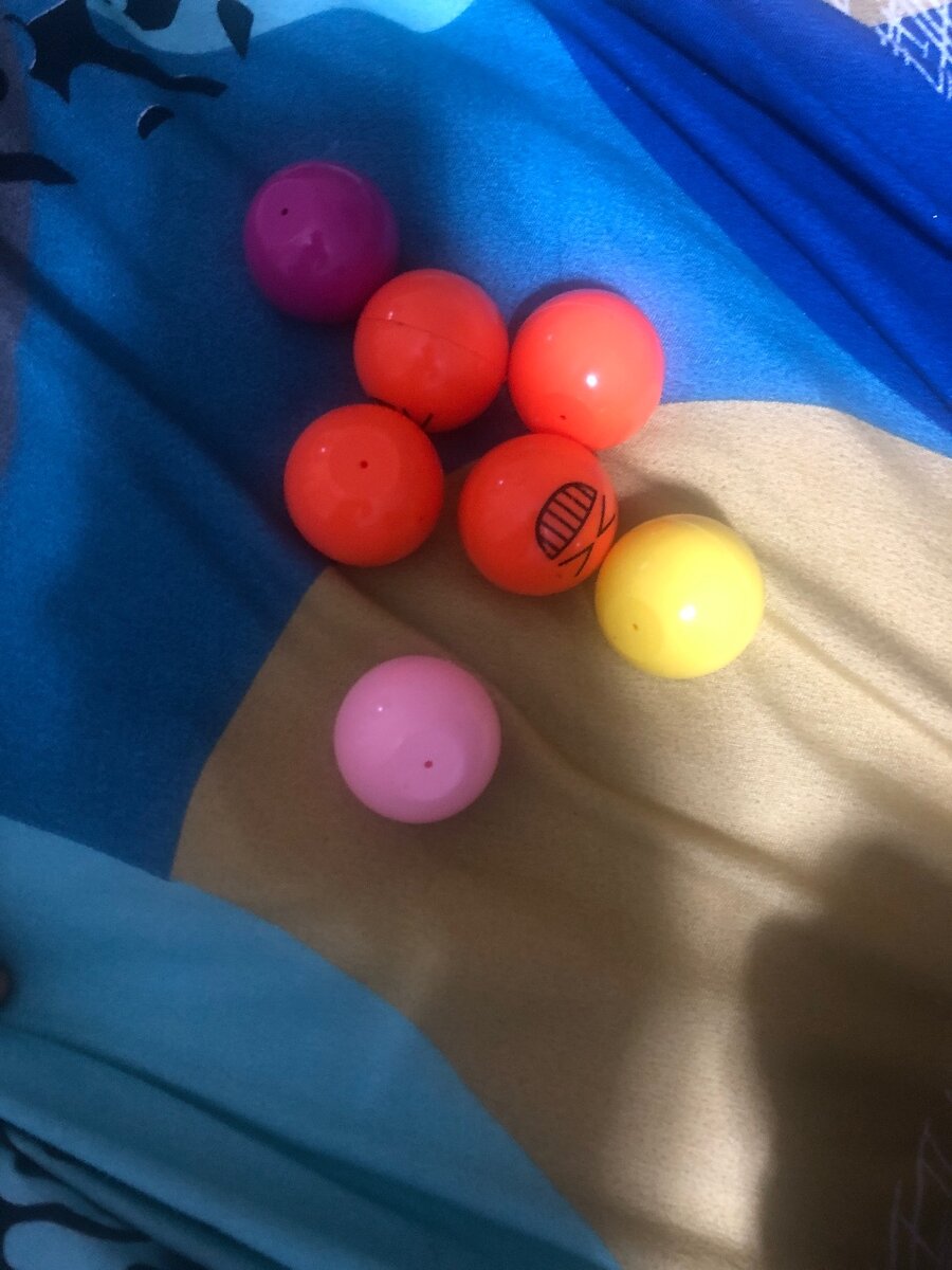 Bracelet et bôme à lèvres