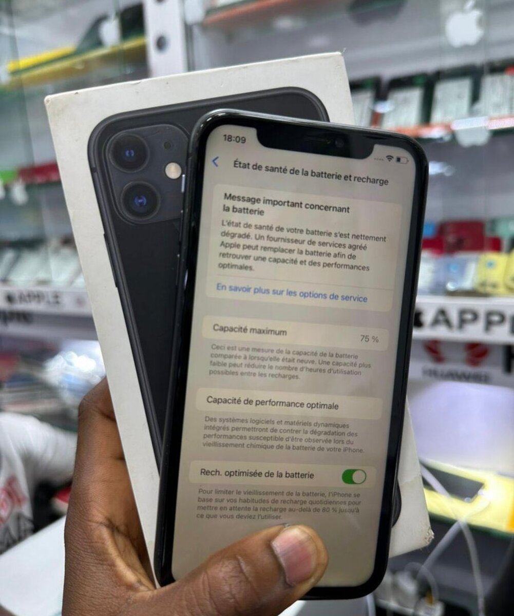 iPhone 11 d'occasion débloqué