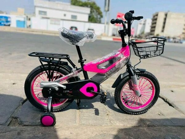 Vélo Enfant Rose avec Stabilisateurs
