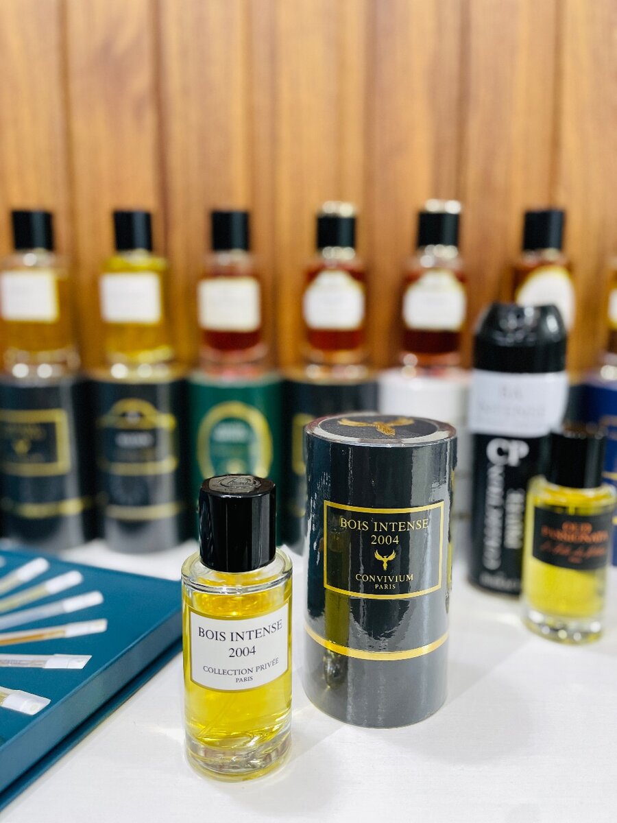 Parfum Bois intense 2004 Paris