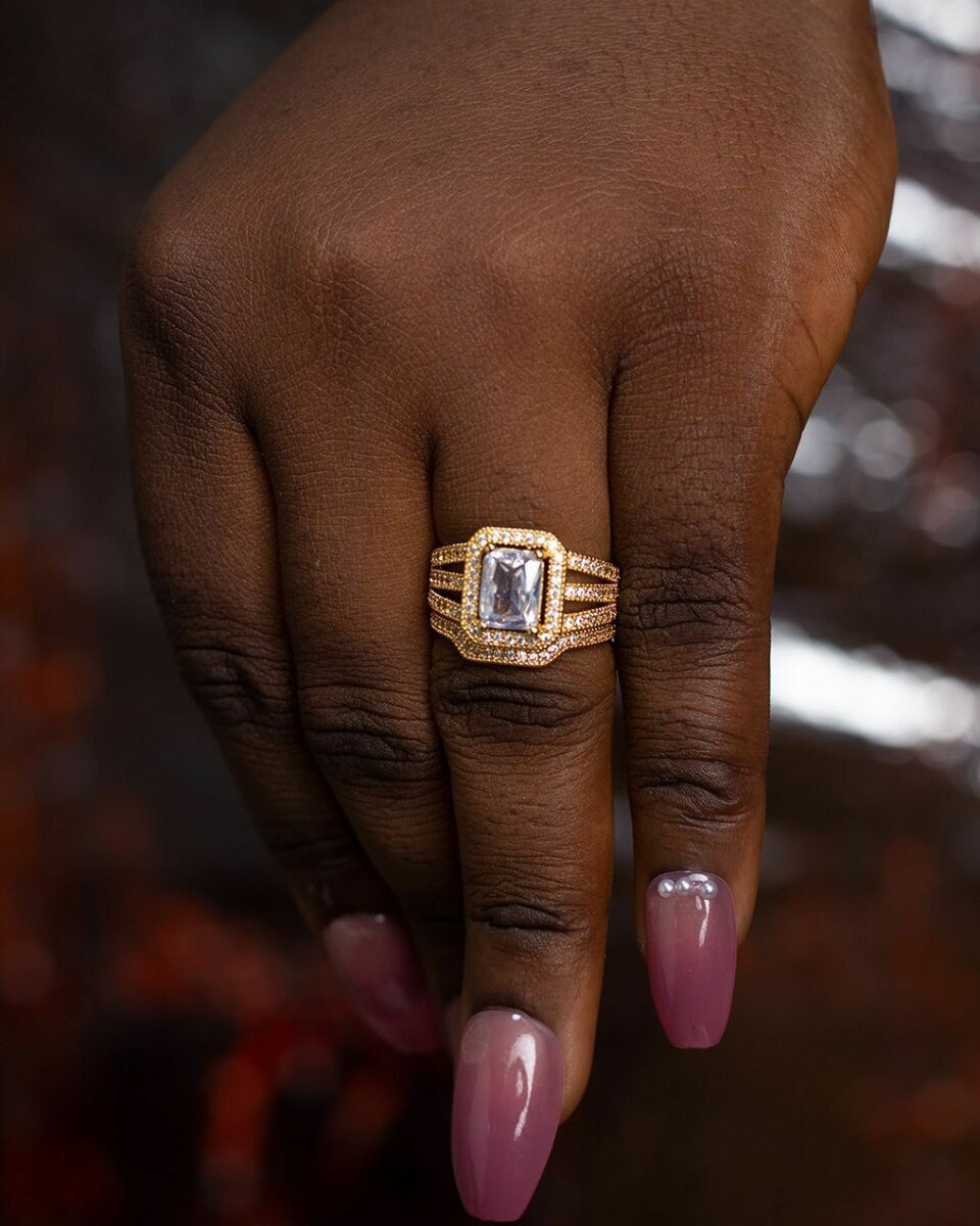 Engagement and wedding gold Rings(2 set)