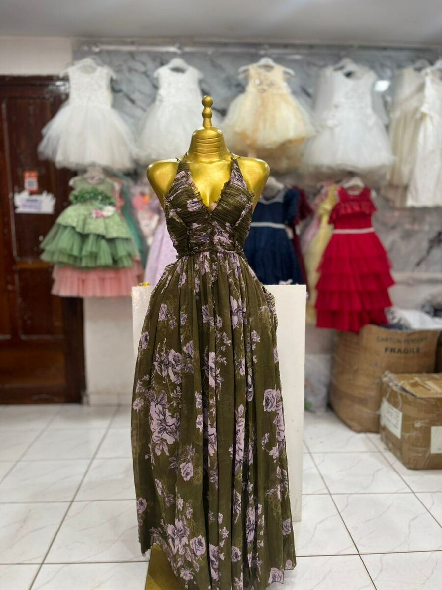 Robes longues à fleurs élégantes