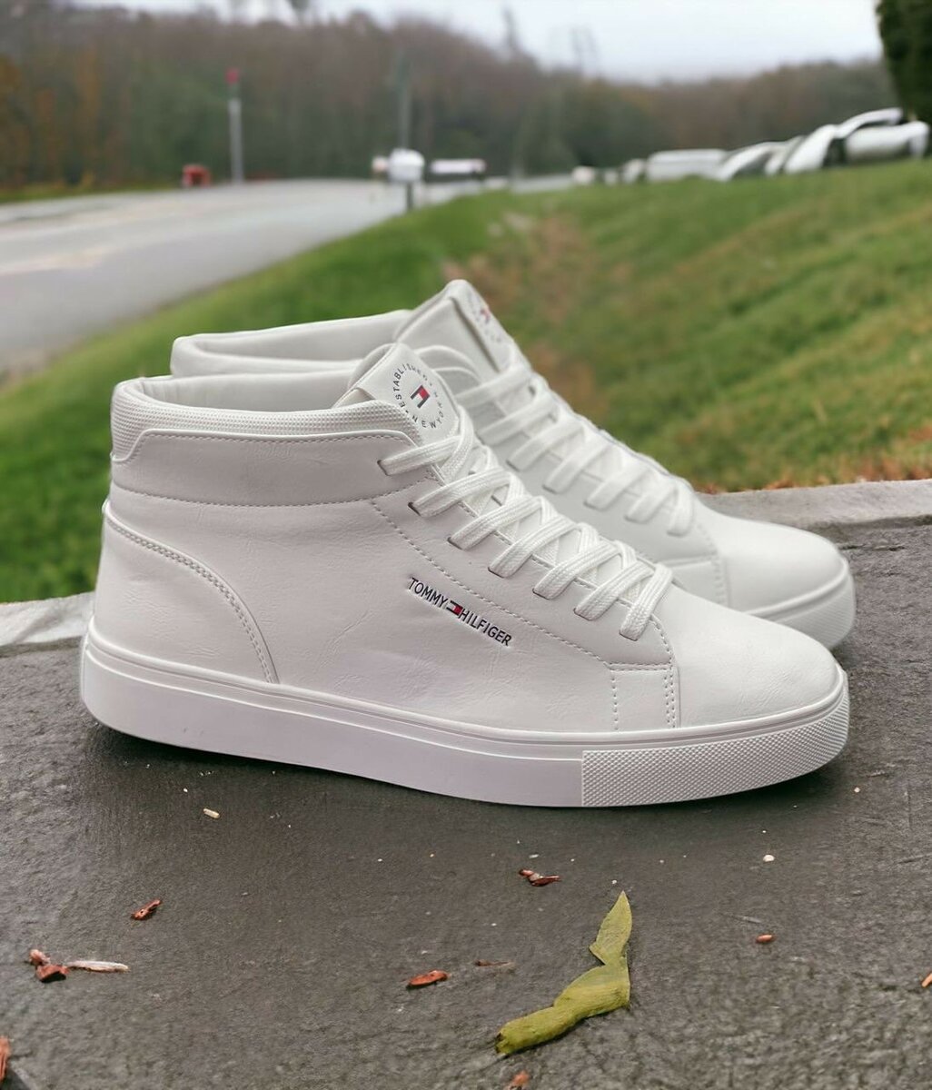 TOMMY HILFIGER SNEAKER