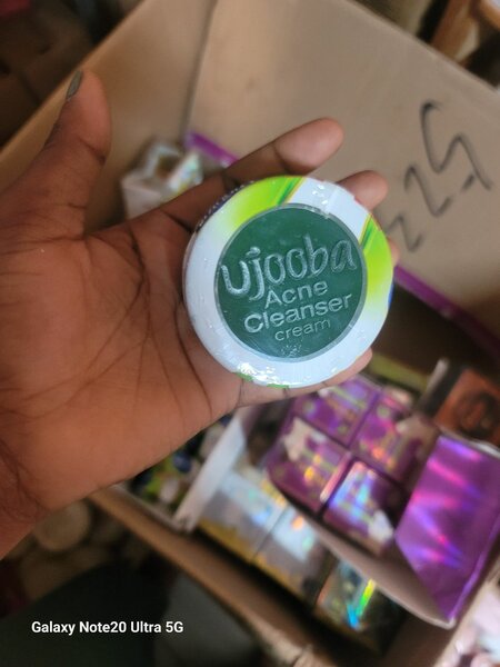 Crème Nettoyante Anti-Acné