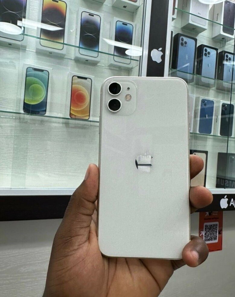 Smartphone blanc double caméra