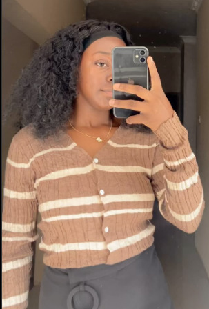  Short knitted cardigan with buttons  size:M