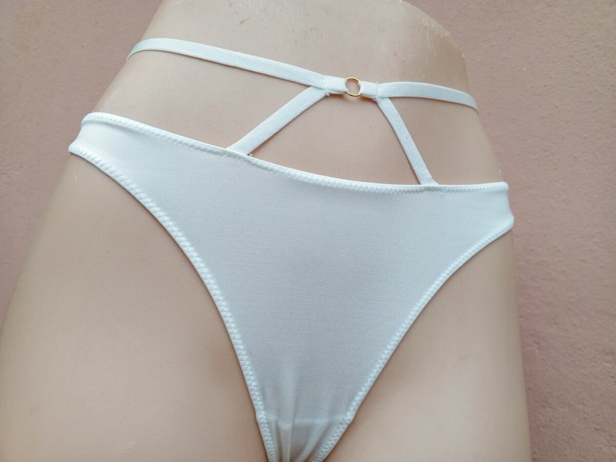 String femme sexy élégant