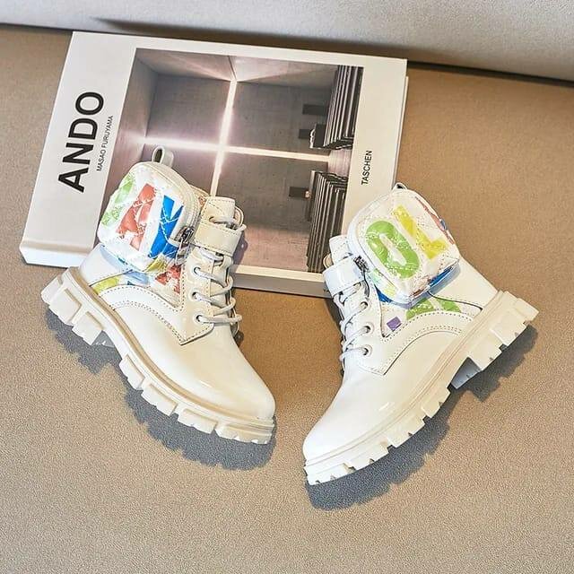 Chaussures petite fille