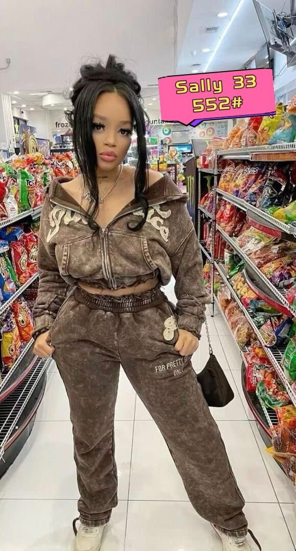 Ensemble de sport élégant