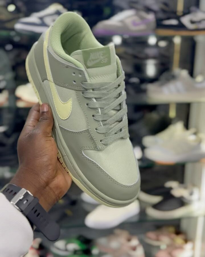 Stylish and comfortable sneakers Nike