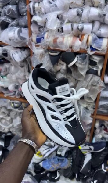 Baskets légères homme