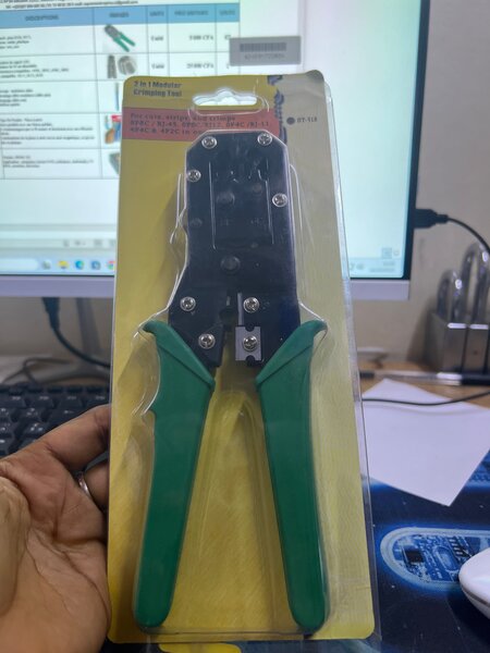 Pince à sertir RJ45 2-en-1