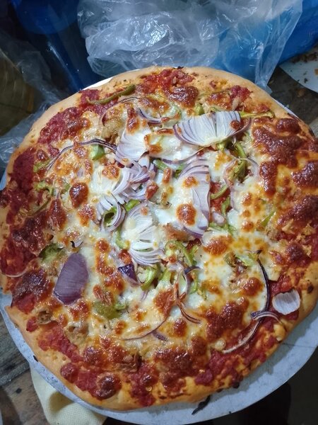 Pizza végétarienne fraîche