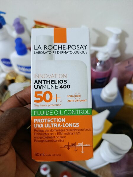 Fluide protecteur solaire 50+