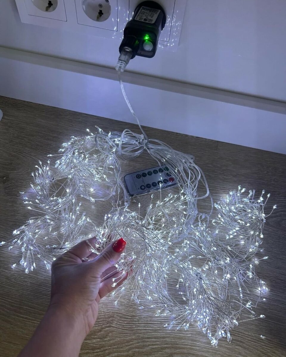 Гирлянда штора хвойная лапа