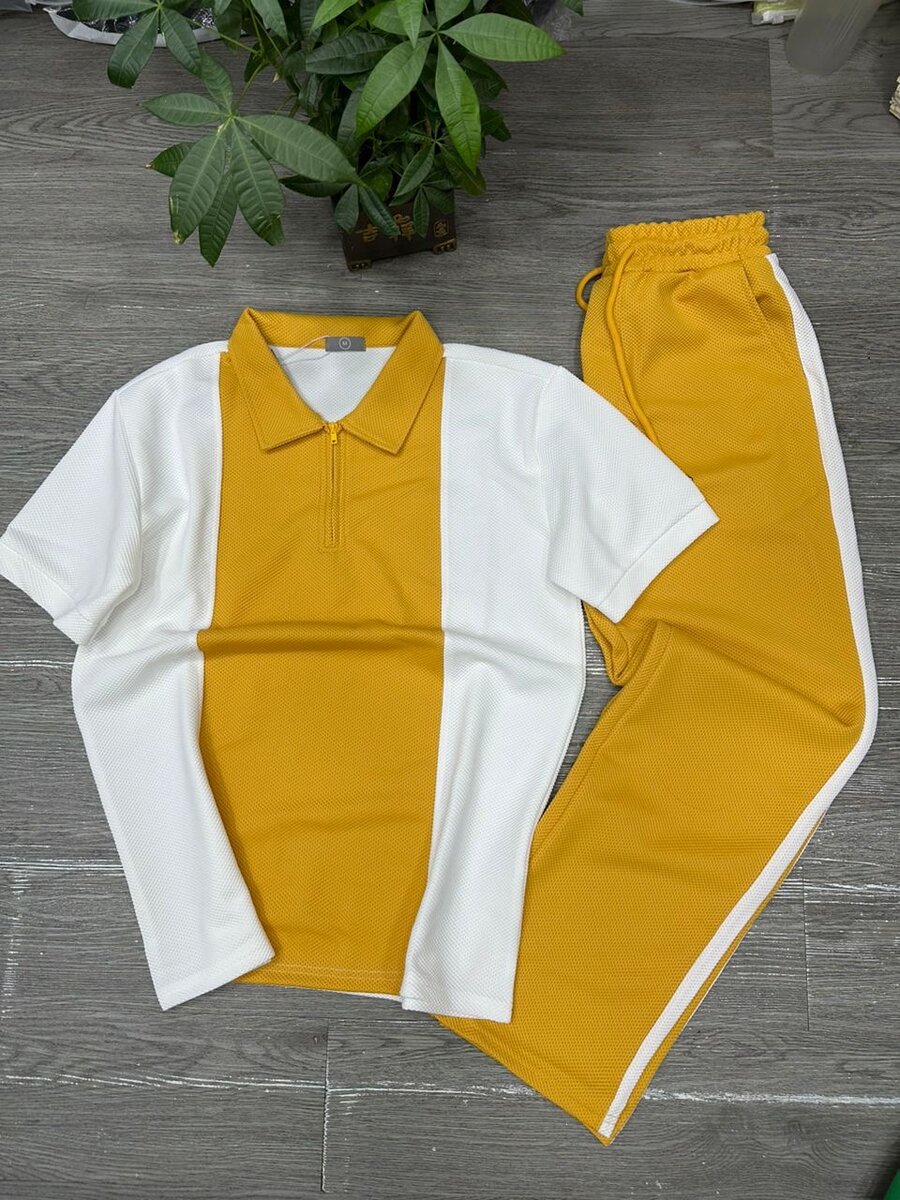 Ensemble sport bicolore tendance