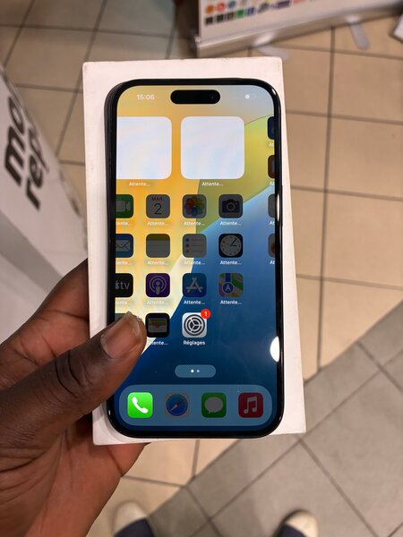 iPhone noir élégant