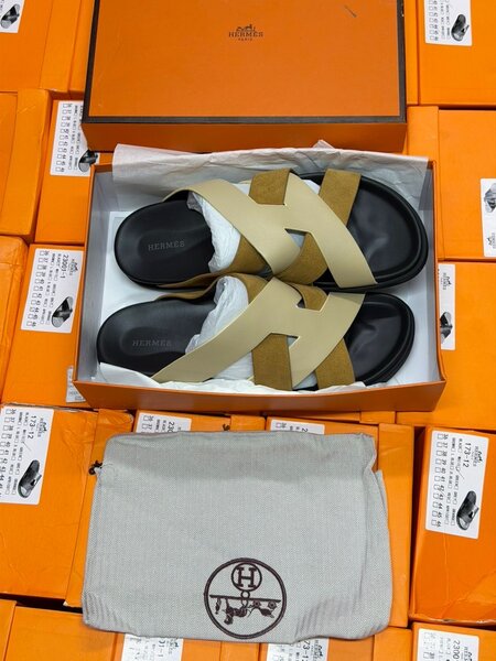 Sandales Hermès en cuir