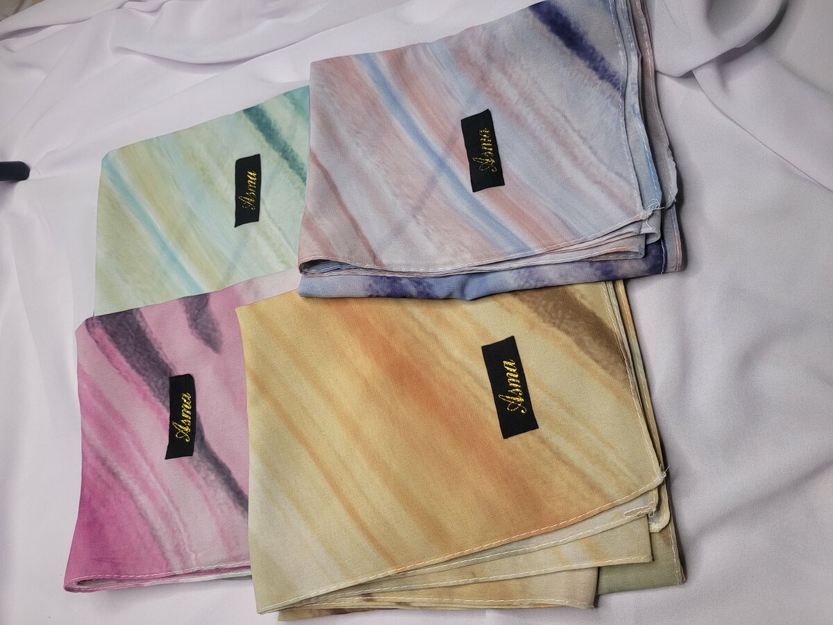 Écharpes colorées Asma