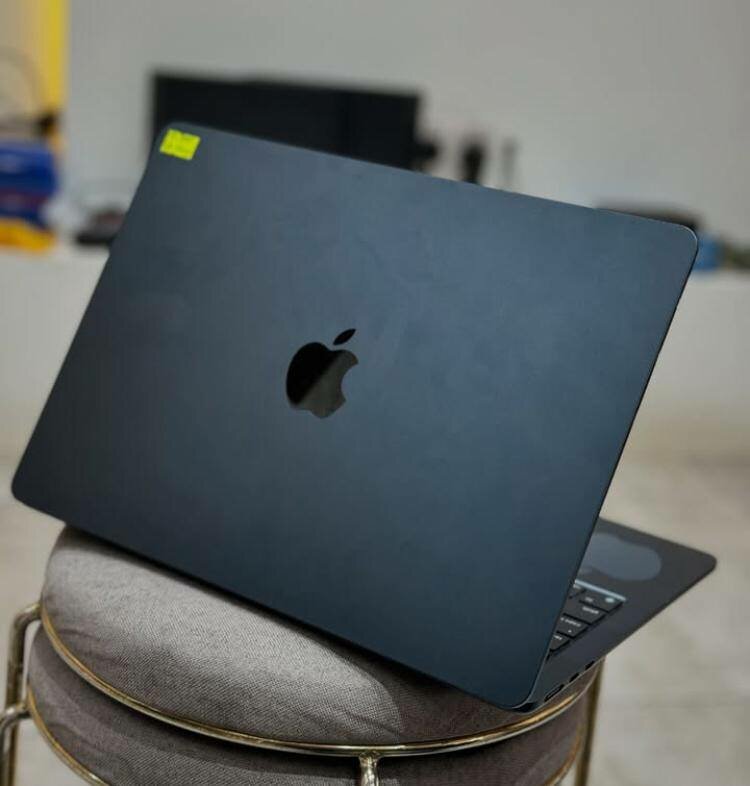 MacBook Air 13-inch