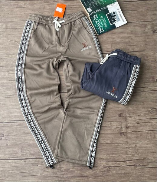Open Jogger