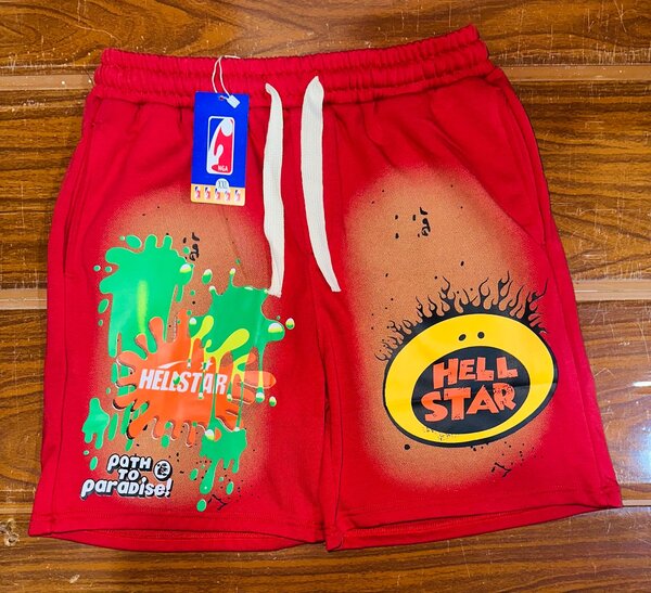 Shorts graphiques rouges tendance