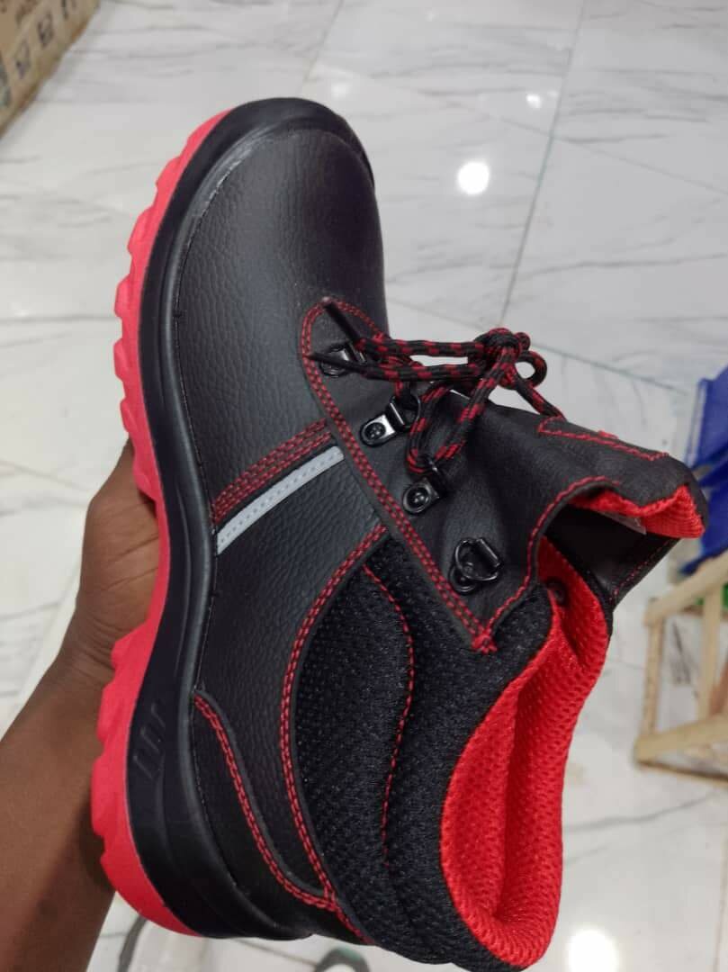 Bottes de sécurité robustes