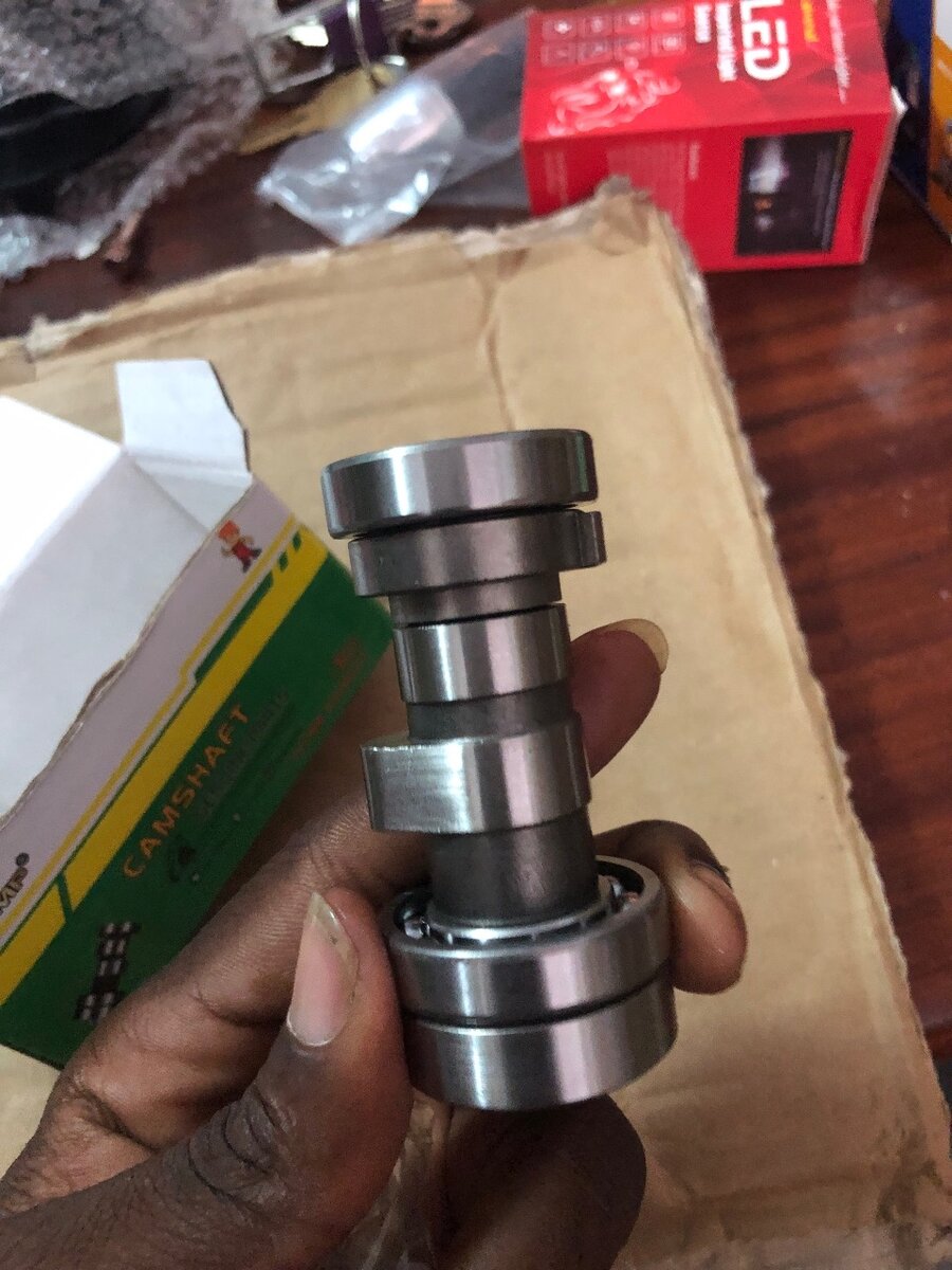 Arbre à cames CD110 robuste