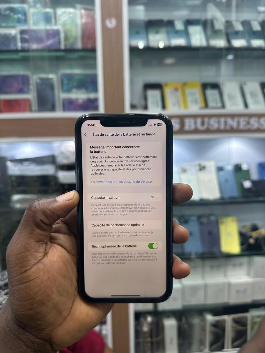 iphone Xr 64giga tout passe