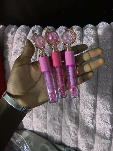 Gloss à lèvres magique rose